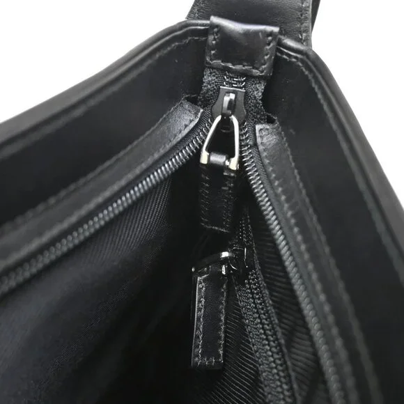 GUCCI Logo GG Pattern Shoulder Bag Canvas Leather Black SHW Italy 36KB680 - Picture 10 of 13